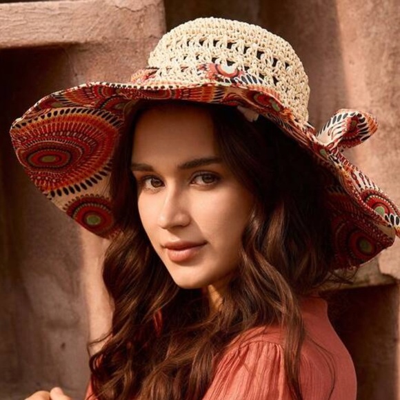 Boho Wide Brim Straw Foldable Bucket hat - Picture 1 of 4